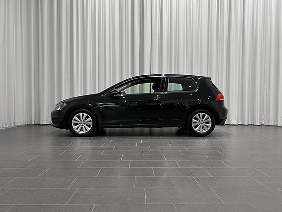 Volkswagen Golf I 2 of 13