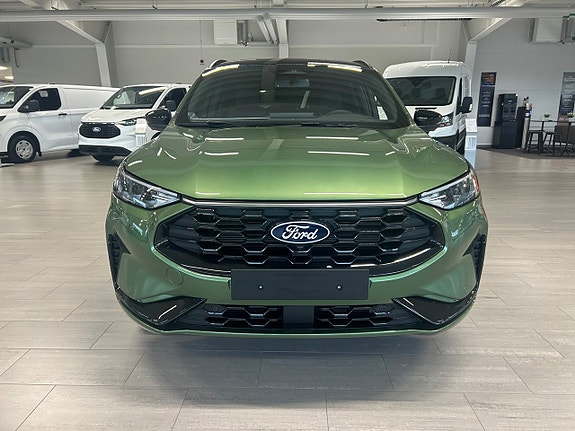 Ford Kuga 3 of 13