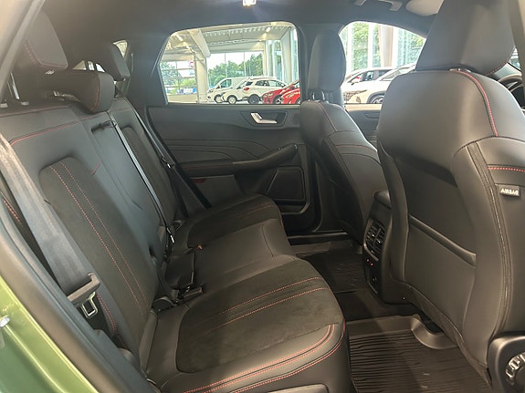 Ford Kuga 12 of 13