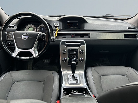 Volvo XC70 8 of 23