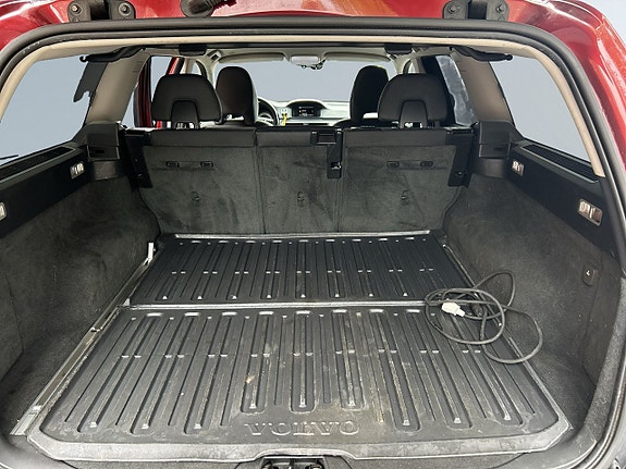 Volvo XC70 12 of 23