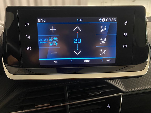 Peugeot 208 13 of 22