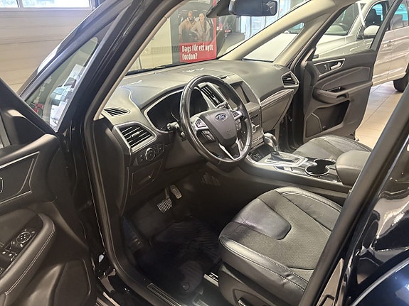 Ford Galaxy 6 of 11