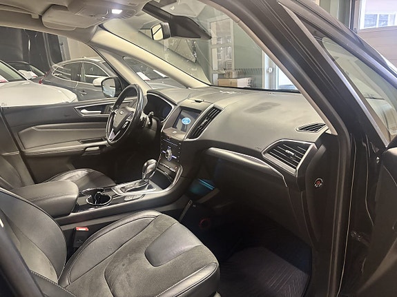 Ford Galaxy 3 of 11