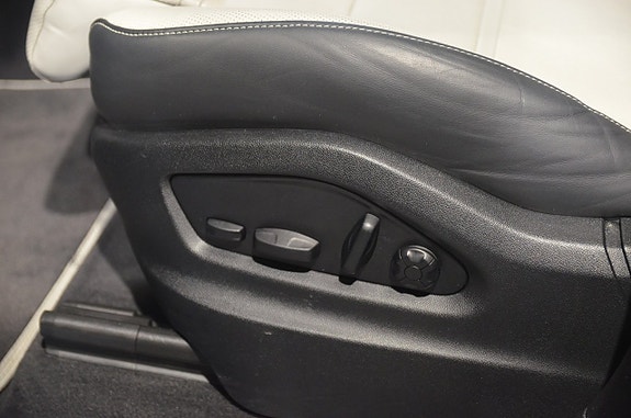 Porsche Cayenne 21 of 21