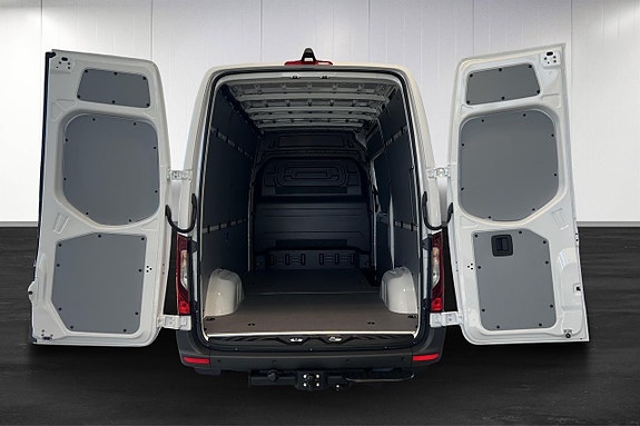 Mercedes-Benz Sprinter 317 9 of 19