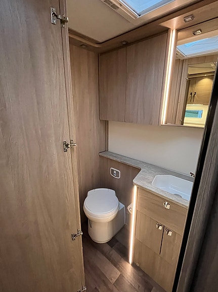 KABE ROYAL TM 880 LQB KING SIZE 6 of 9