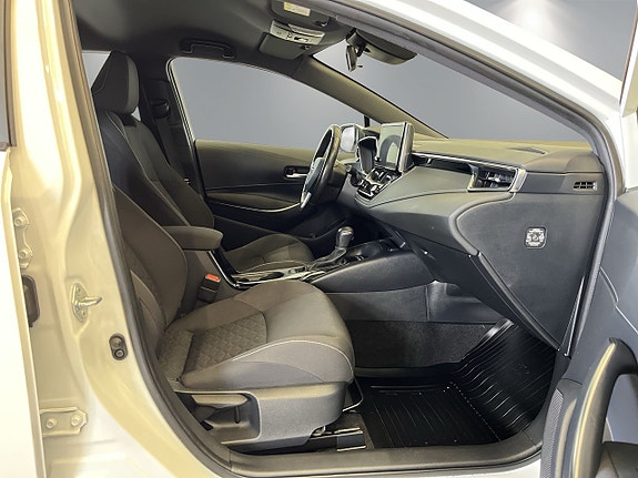Toyota Corolla 9 of 26