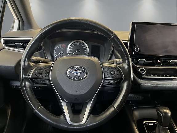 Toyota Corolla 12 of 26