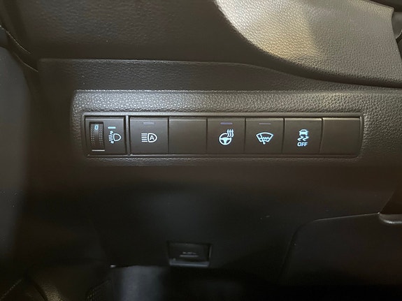 Toyota Corolla 23 of 26