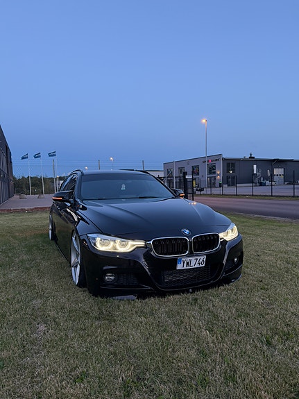 BMW 320d 9 of 12