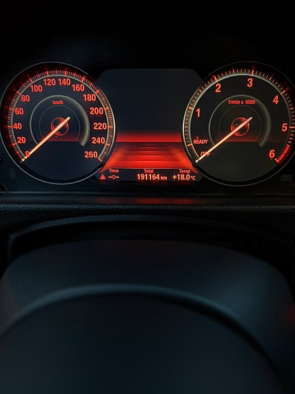 BMW 320d 10 of 12