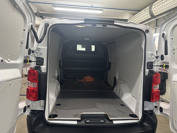 Toyota Proace 11 of 11