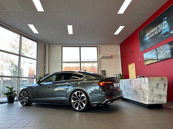 Audi S5 3 of 14