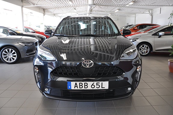 Toyota Yaris Cross 3 of 14