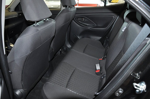 Toyota Yaris Cross 12 of 14