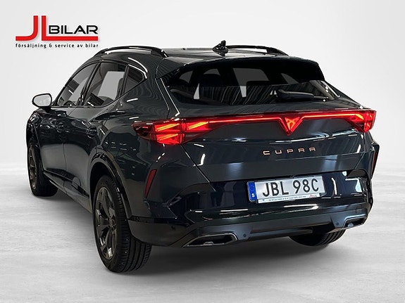 Cupra Formentor 3 of 8