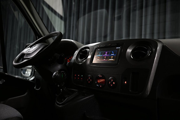 Renault Master 27 of 28