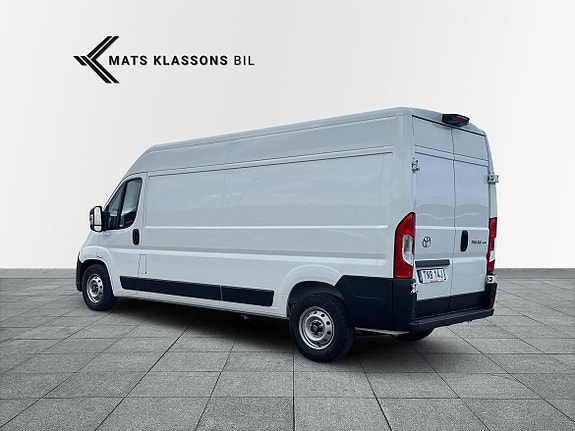 Toyota Proace 2 of 10