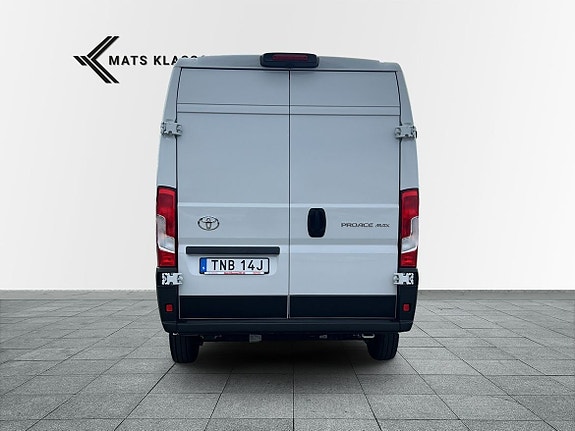 Toyota Proace 4 of 10