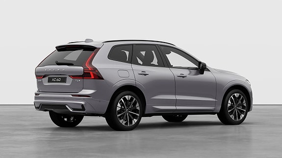 Volvo XC60 9 of 25