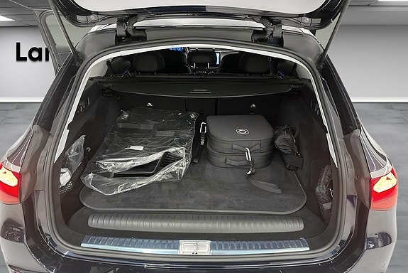Mercedes-Benz E300 de 11 of 14