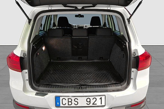 Volkswagen Tiguan 11 of 11
