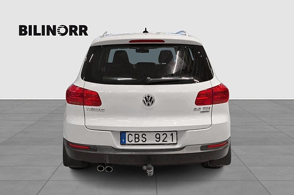 Volkswagen Tiguan 4 of 11