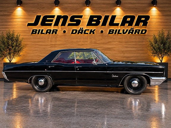 Pontiac Catalina 4 of 6