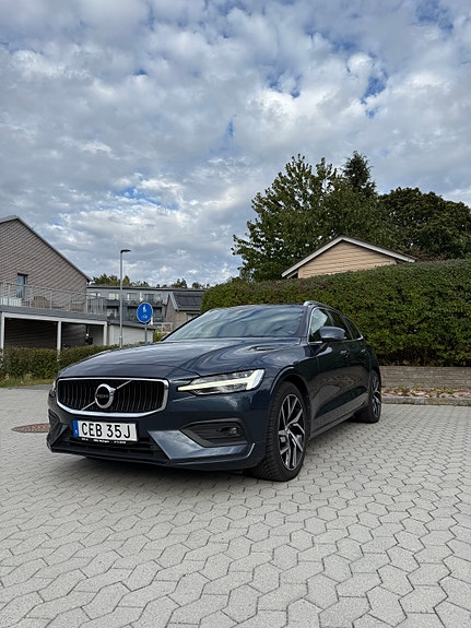 Volvo V60 3 of 14