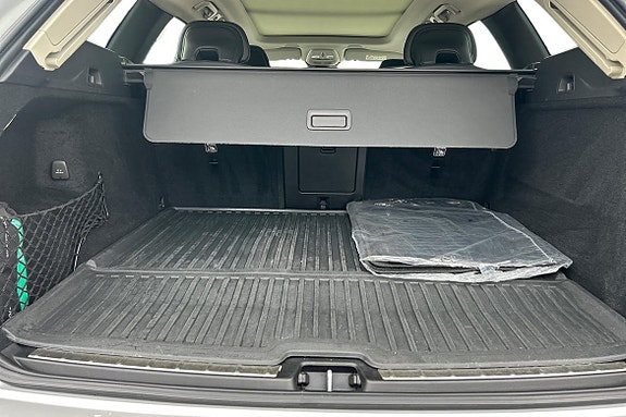 Volvo XC60 12 of 21