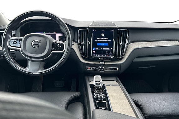 Volvo XC60 10 of 21