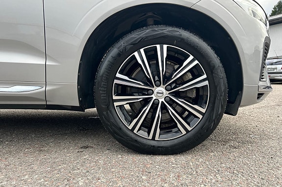 Volvo XC60 17 of 21