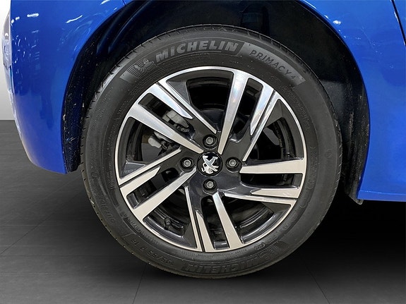 Peugeot 208 16 of 17