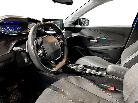 Peugeot 208 5 of 17