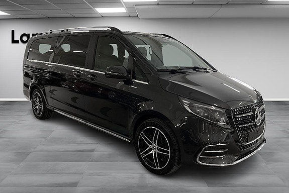 Mercedes-Benz V300 d 3 of 14