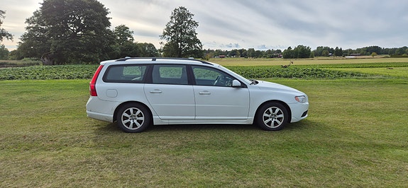 Volvo V70 5 of 8