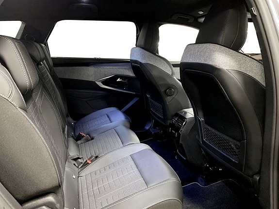 Peugeot 5008 16 of 19