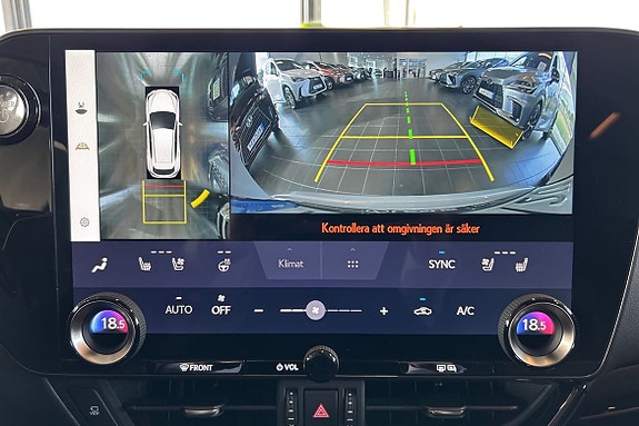 Lexus NX450h+ 21 of 23