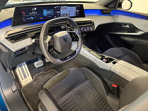 Peugeot e-3008 7 of 19