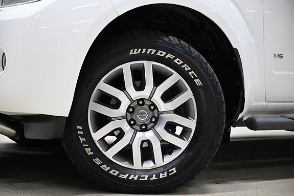 Nissan Navara 6 of 30