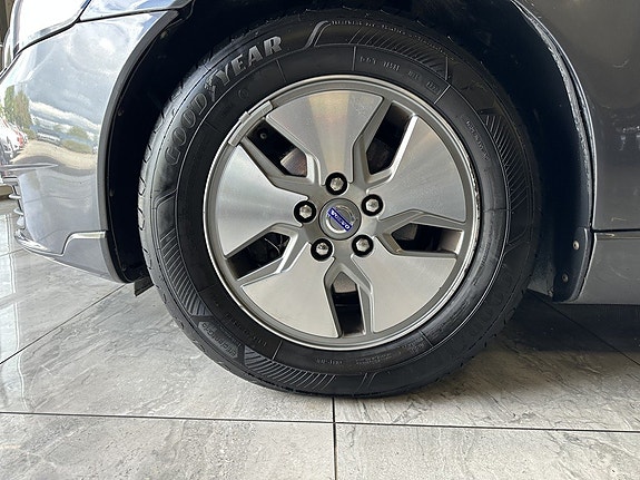 Volvo V50 7 of 21