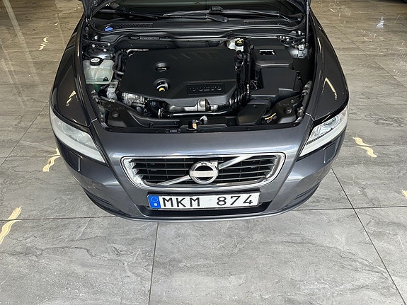 Volvo V50 13 of 21