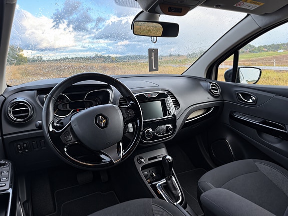 Renault Captur 5 of 5