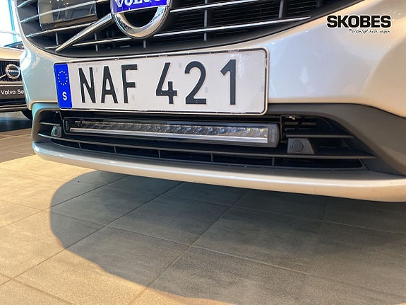 Volvo V60 23 of 28