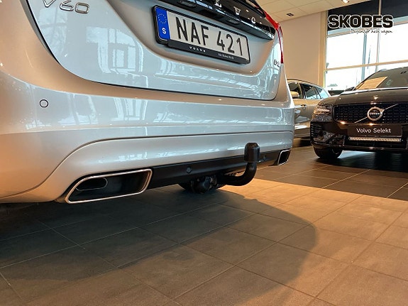 Volvo V60 26 of 28