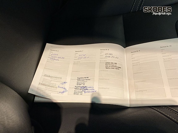 Volvo V60 19 of 28