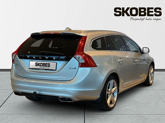 Volvo V60 7 of 28