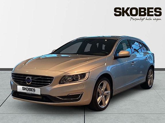 Volvo V60 3 of 28