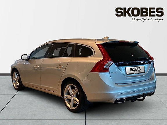 Volvo V60 5 of 28